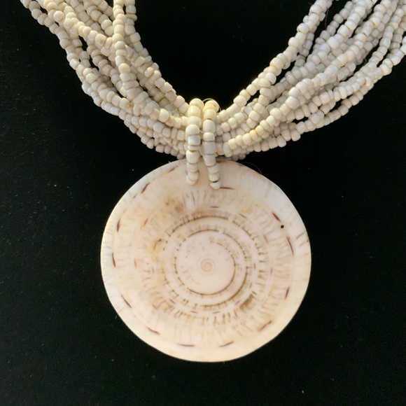 White Beaded Necklace With Stone Disc Pendant - Picture 5 of 5